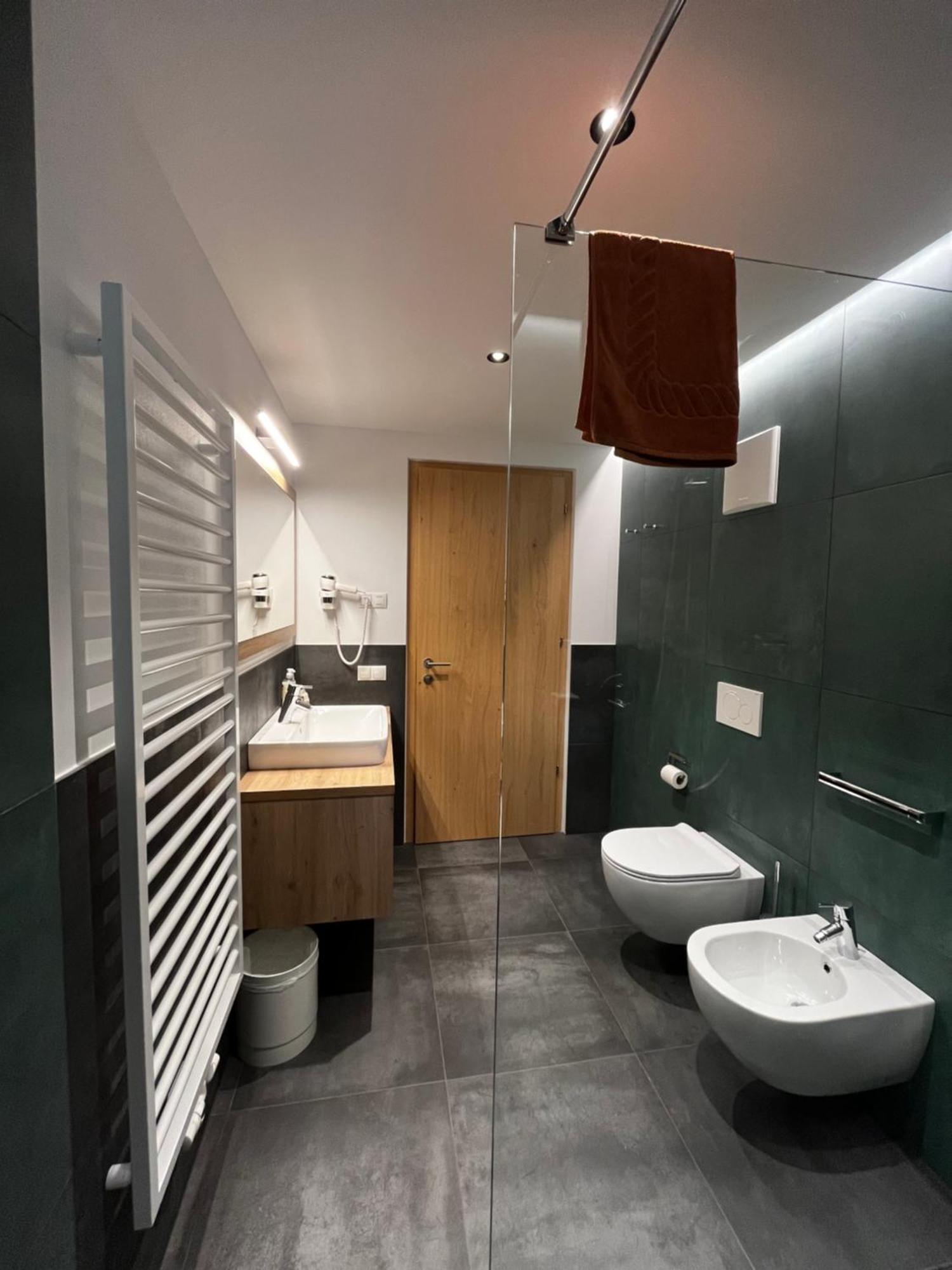Mirabel Hotel 3*