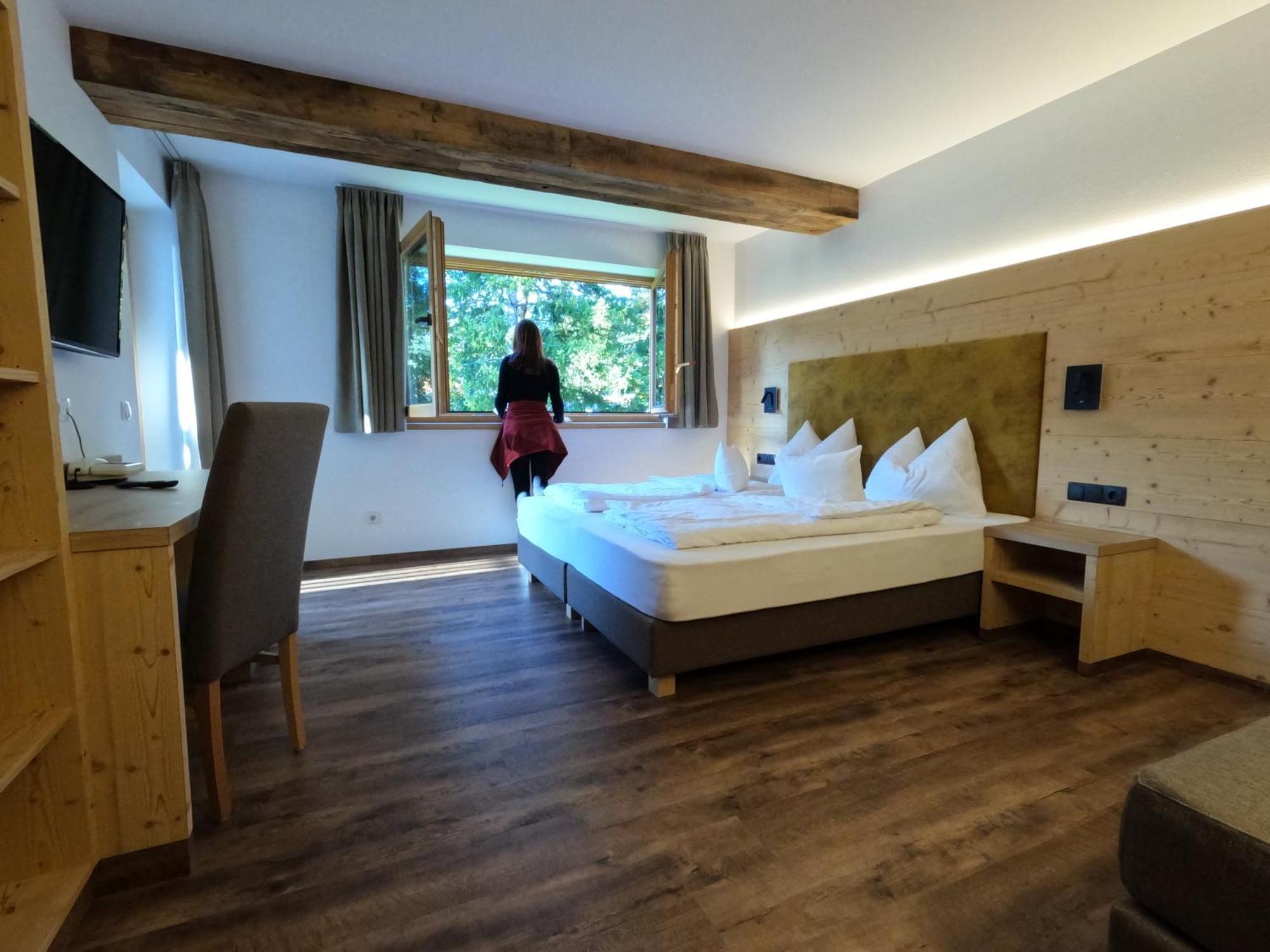 Hotel Mirabel